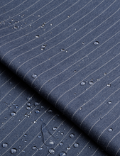 Load image into Gallery viewer, Raincho Femme
