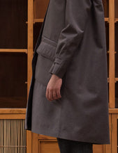 Load image into Gallery viewer, Marais Femme
